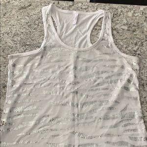 White tank top size Large